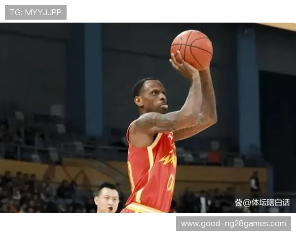 李翔接任北京女篮主帅 曾在北京男篮担任助教 李翔接任北京女篮主帅 曾在北京男篮担任助教